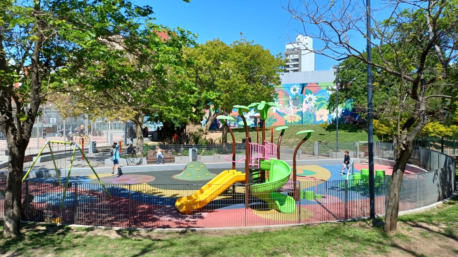 Plaza Jose Maria Velazco Ibarra