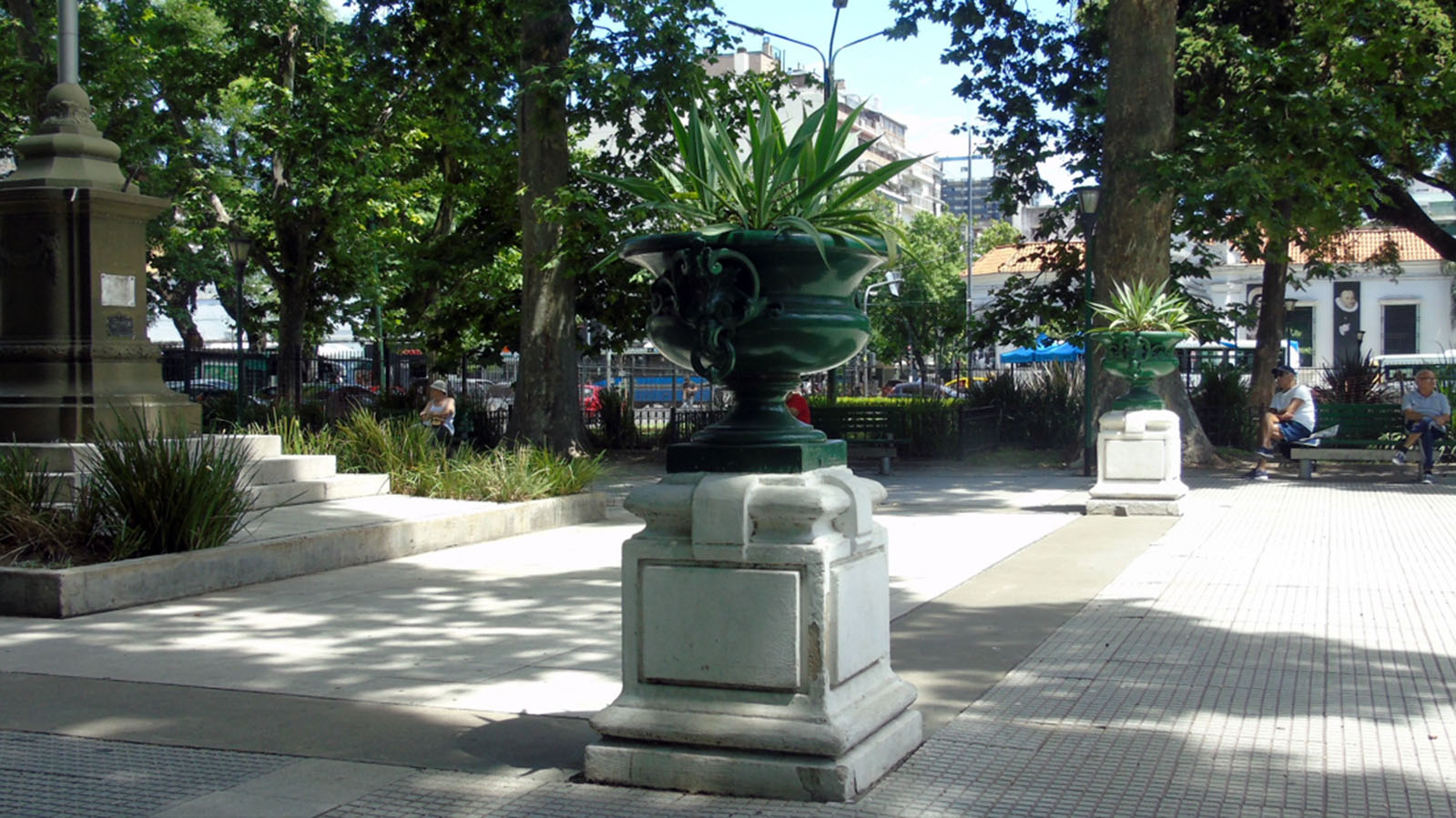 Plaza Manuel Belgrano