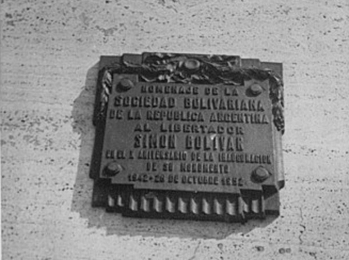 Homenaje al General Simón Bolívar