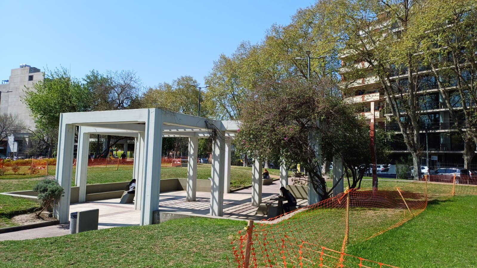 Plaza San Miguel de Garicoits