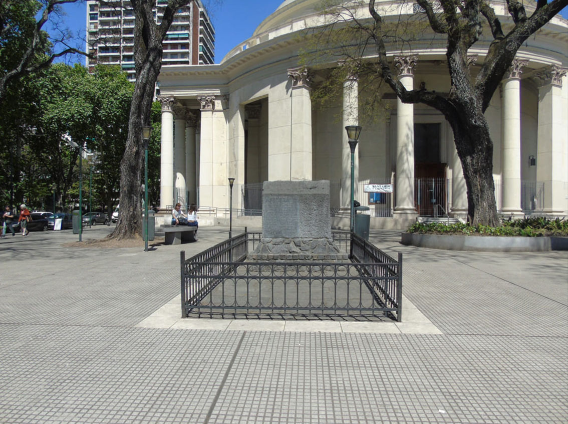 Homenaje a Manuel Mujica Láinez