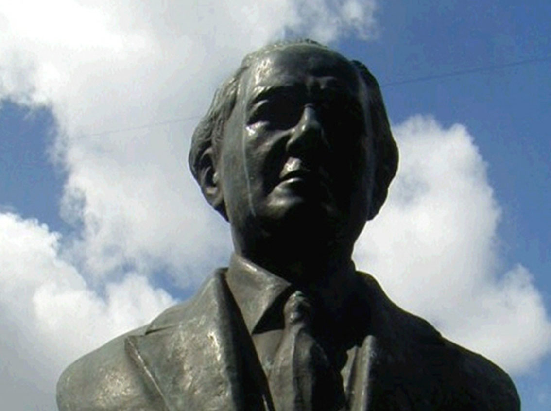Pablo Pizzurno (Baja)