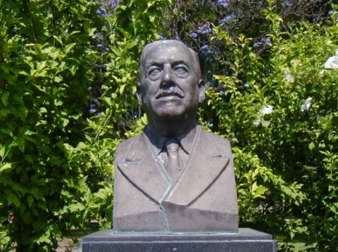 Luis Alberto Herrera (Baja)