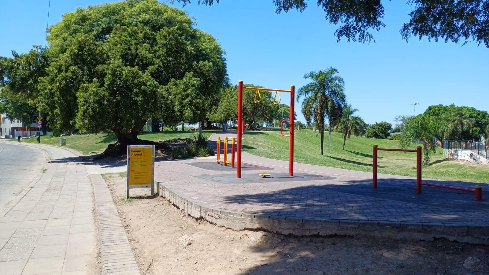Parque Doctor Juan Bautista Alberdi