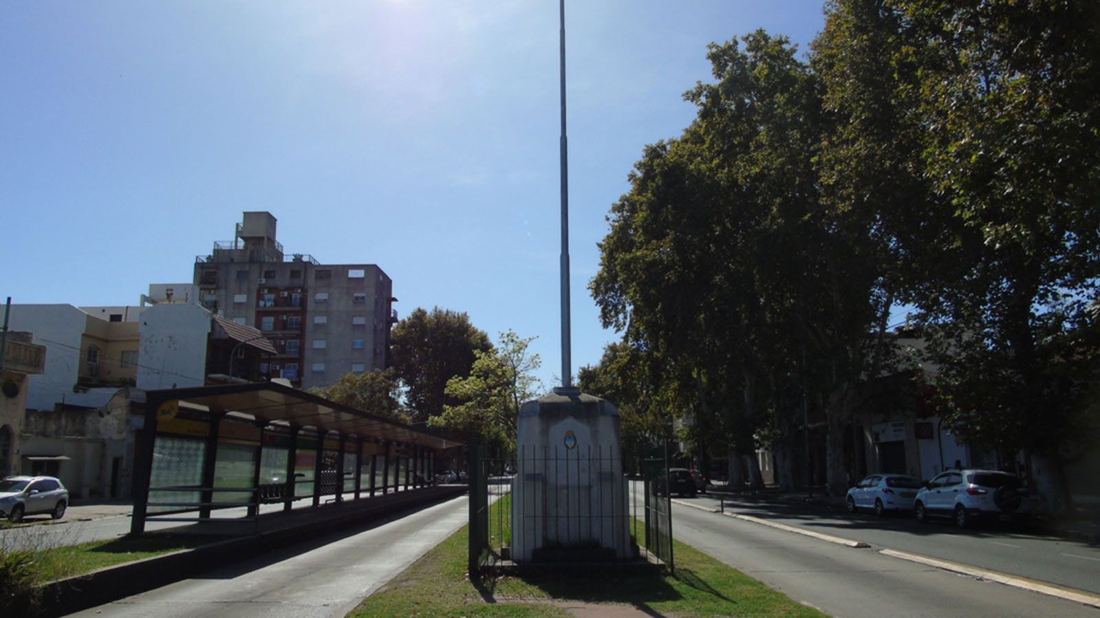 Av. Francisco Fernández de la Cruz y Av. Riestra