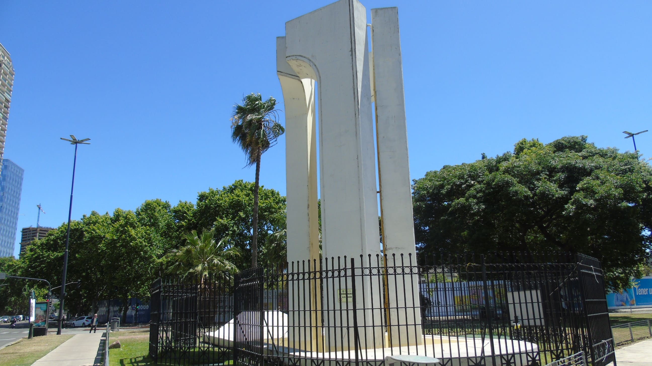 Plazoleta Adan Quiroga