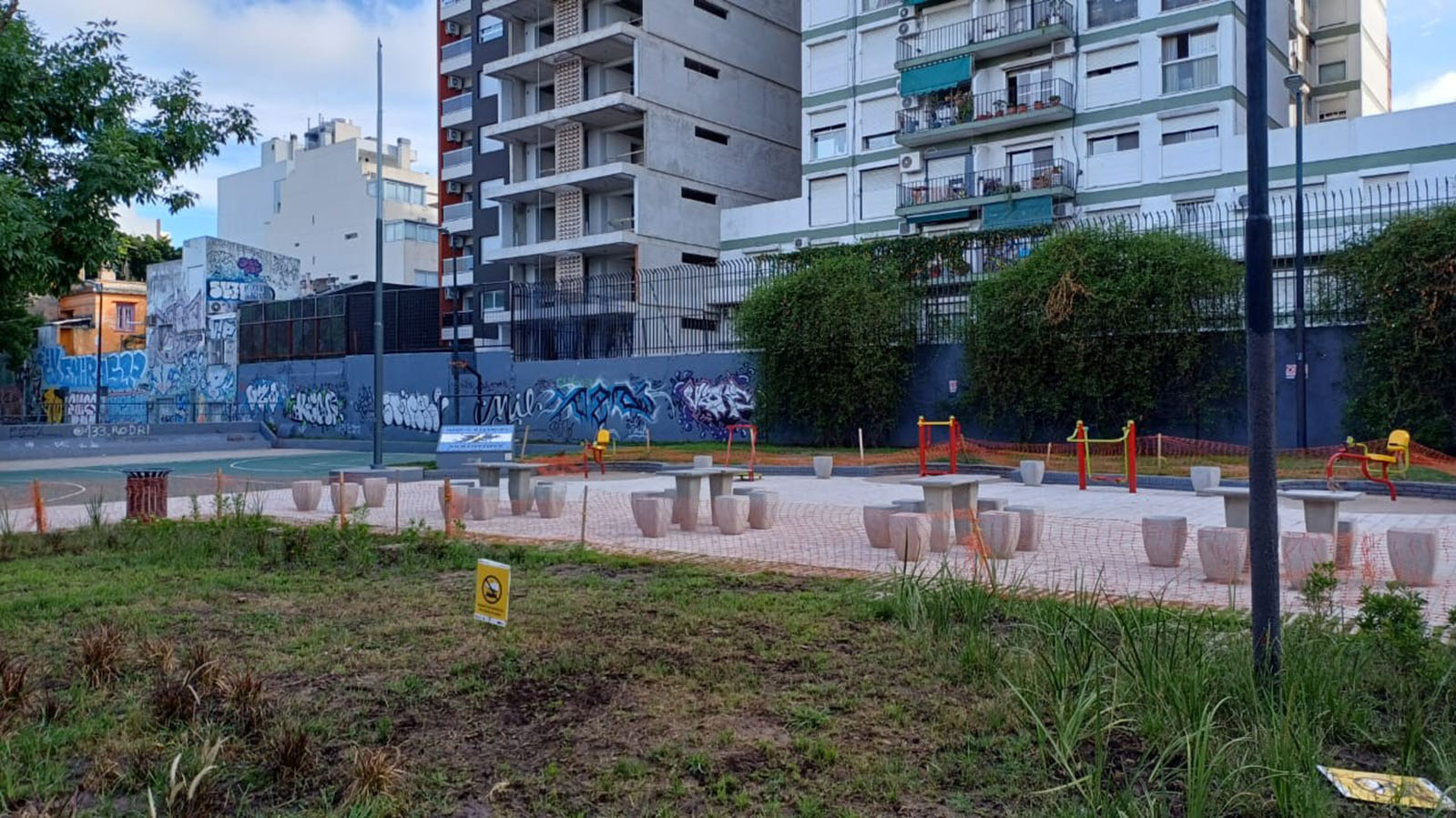 Plazoleta Gral. Francisco Ramirez