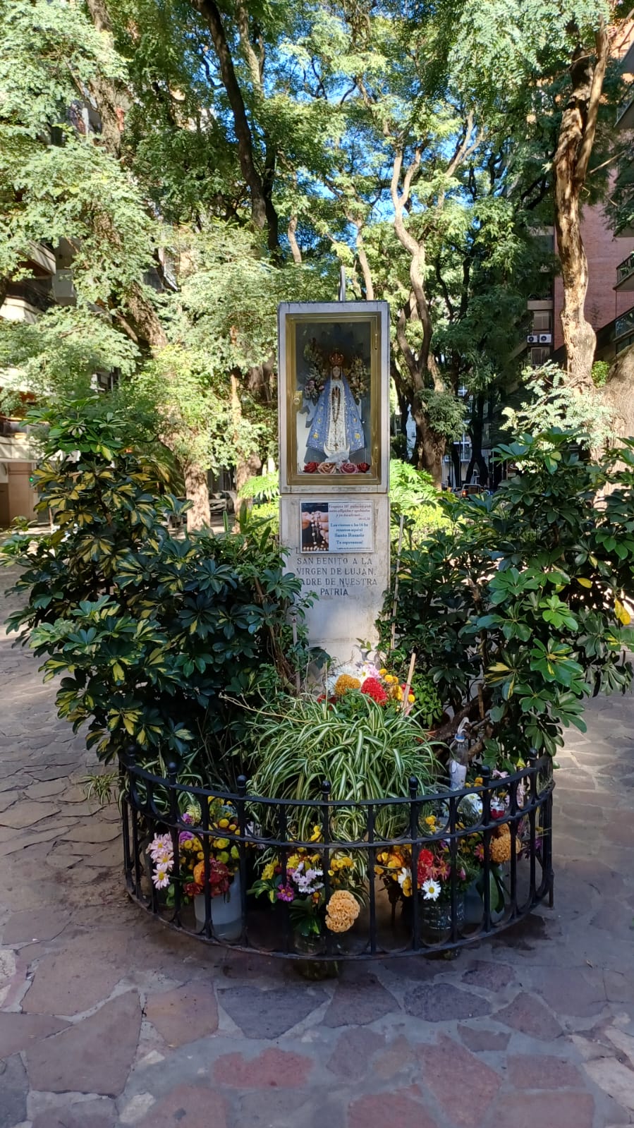 Imagen de la Virgen de Luján 