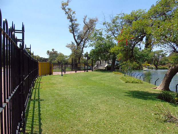 Plazoleta José A . Estenssoro  