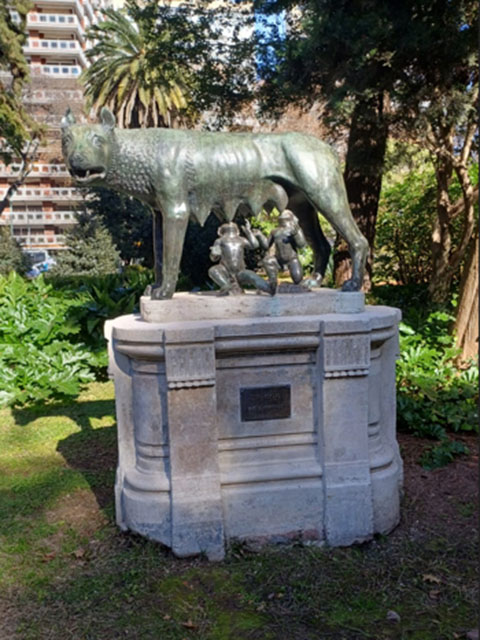 Loba romana