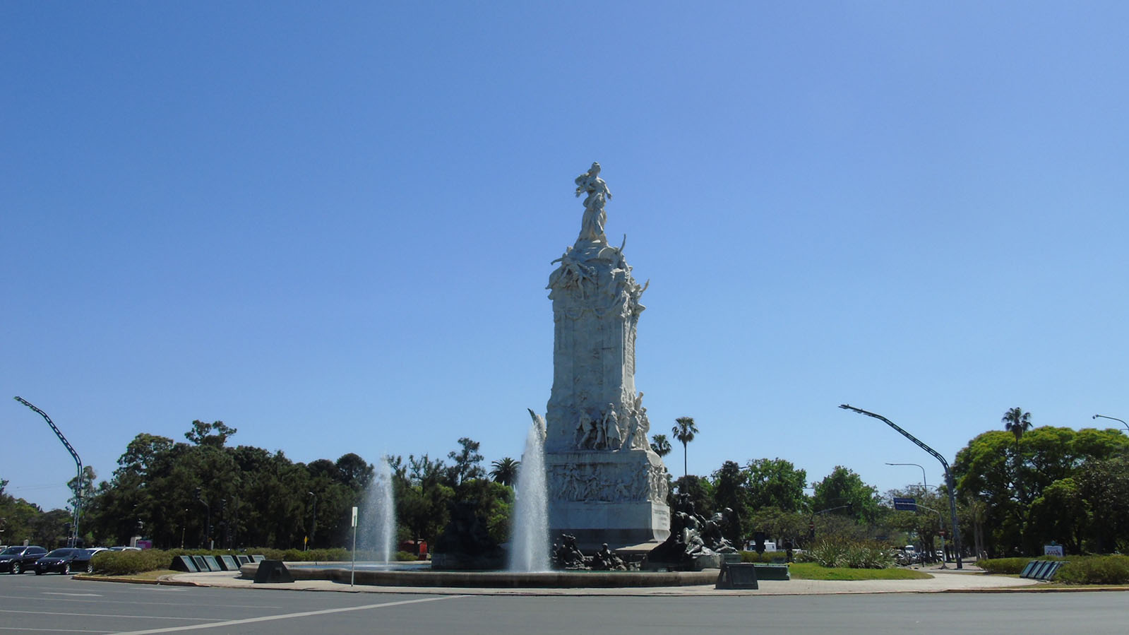 La Carta Magna y Las Cuatro Regiones Argentinas