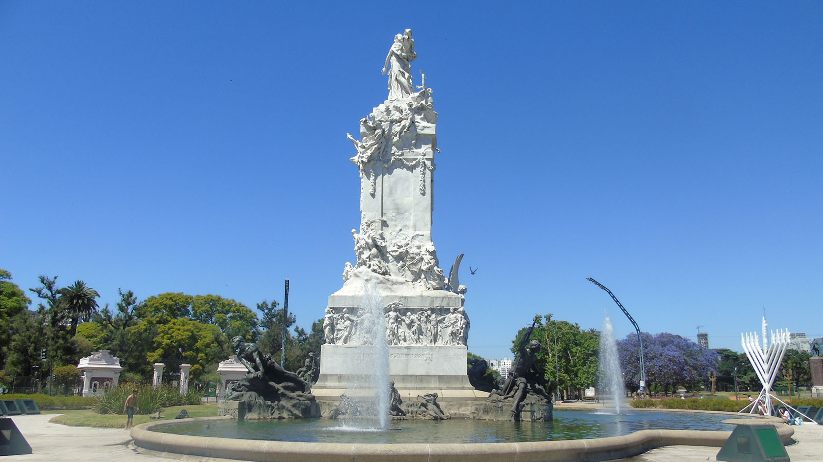 La Carta Magna y Las Cuatro Regiones Argentinas