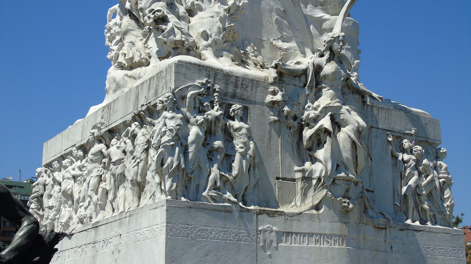 La Carta Magna y Las Cuatro Regiones Argentinas