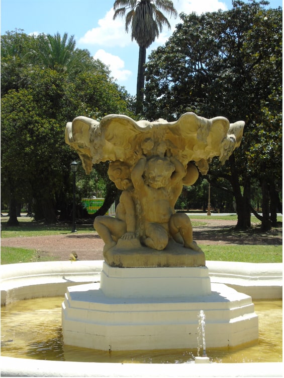 Fuente artística