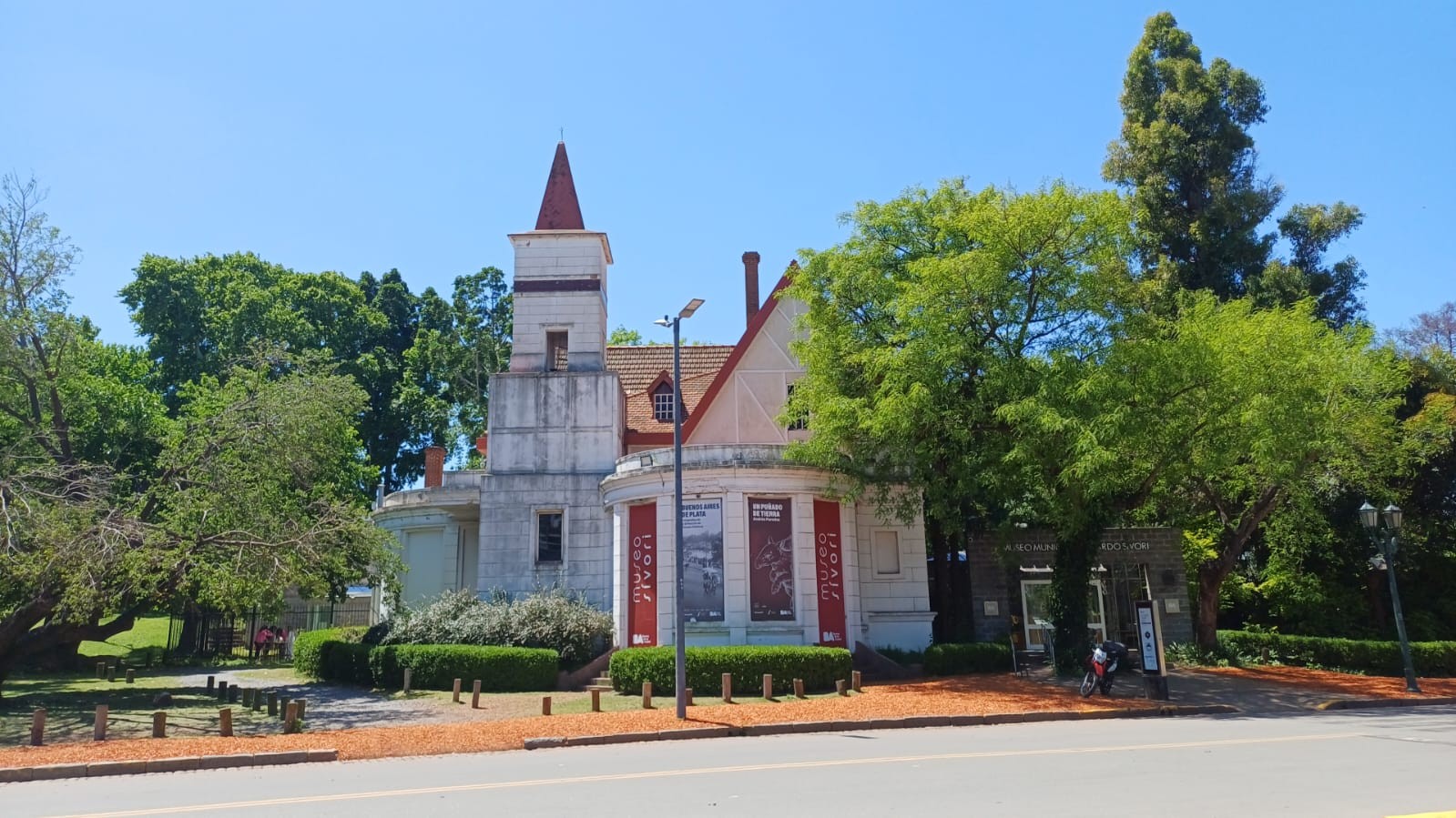 Plaza Brig. Gral. Juan F. Quiroga