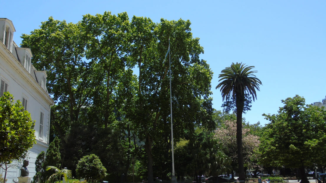Plaza Grand Bourg