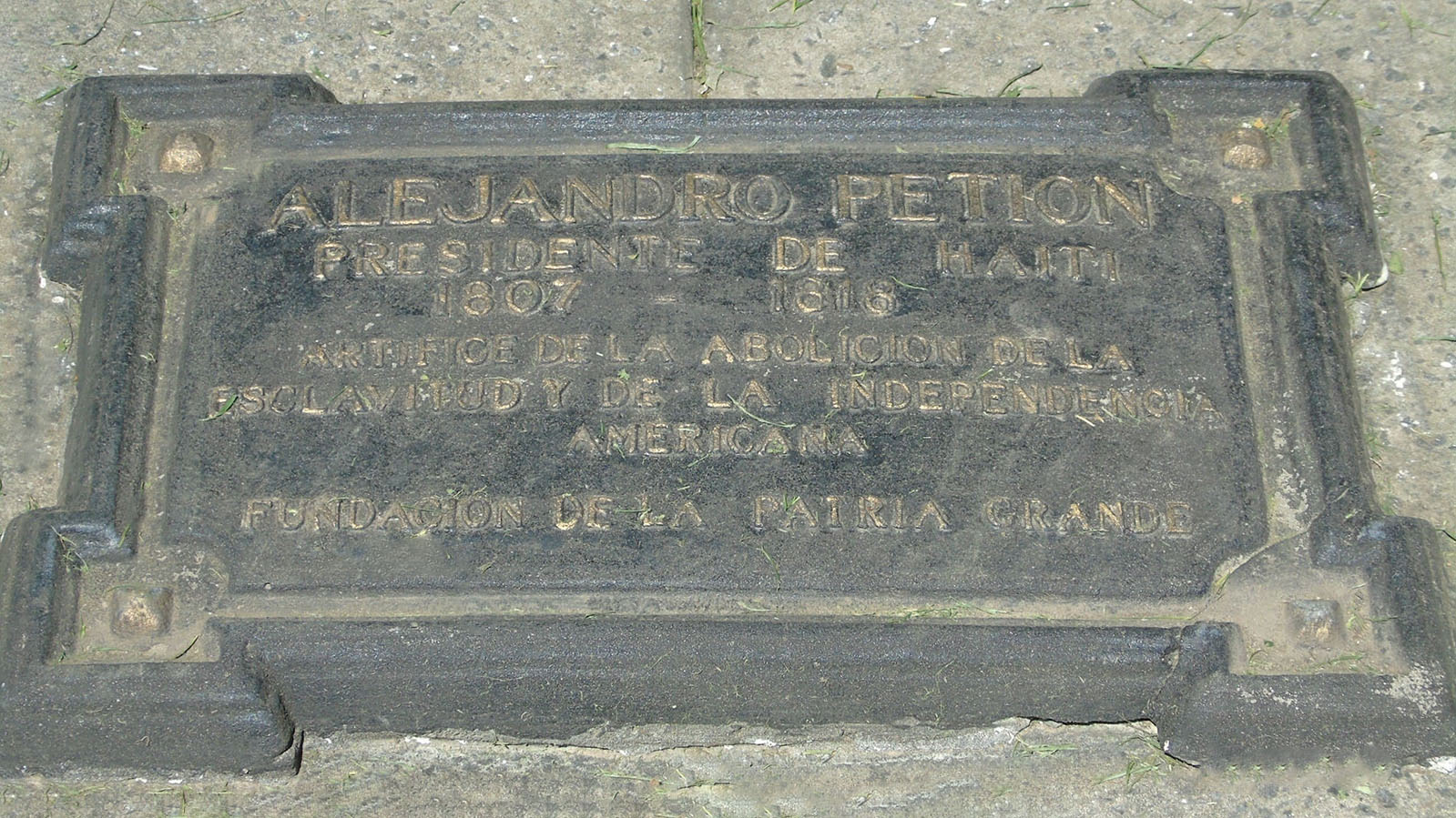 Plazoleta Alejandro Petión