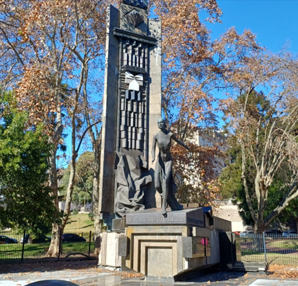 Monumento a Eva Duarte