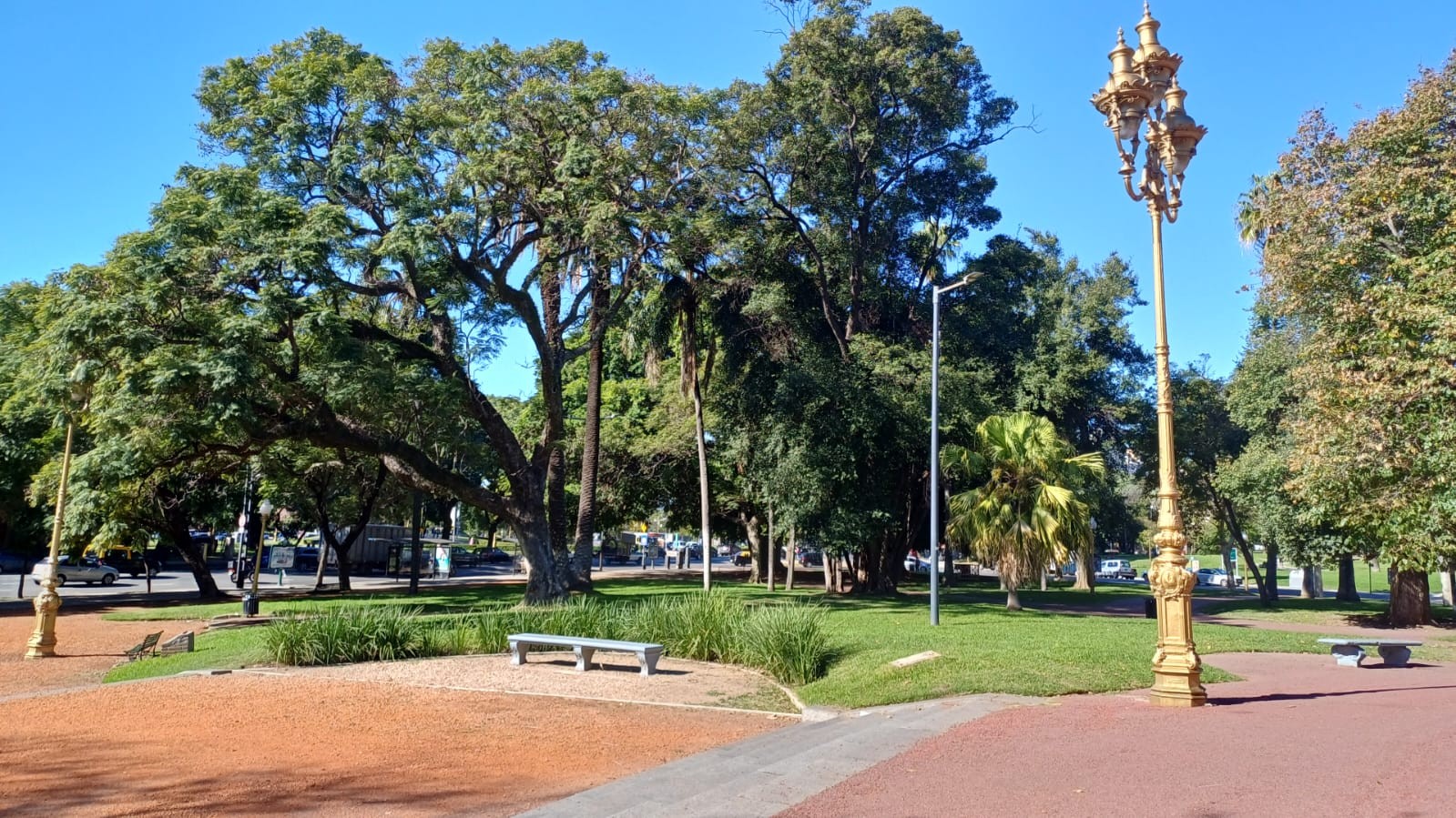 Plaza Francia