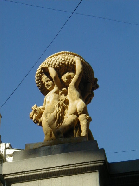 Balaustrada (Copérnico y Galileo)