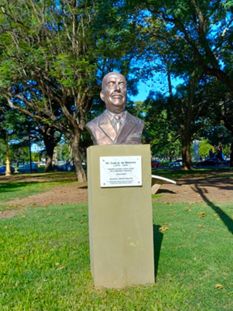 Dr. Luis A. de Herrera