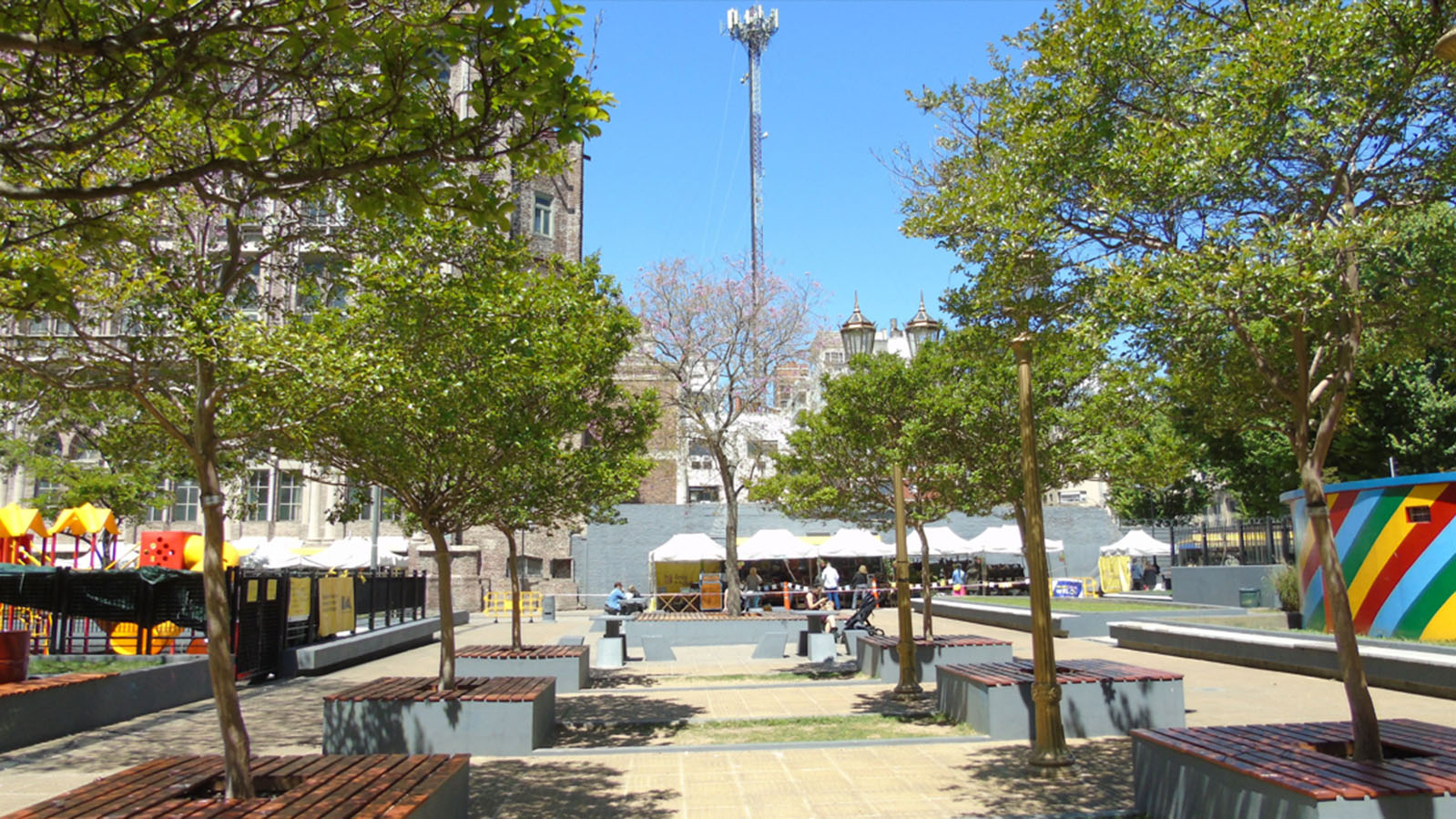 Plaza Tte. Gral. Emilio Mitre