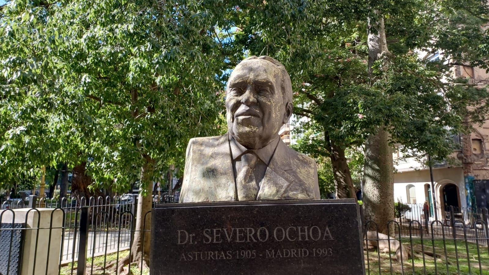 Plazoleta Enrique Odaondo