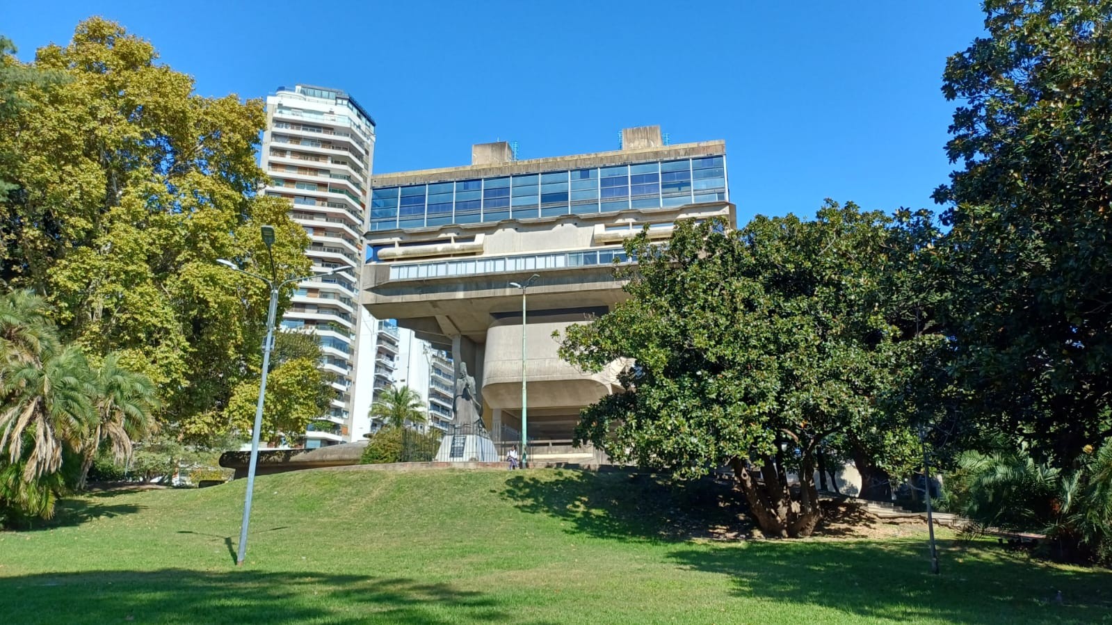 Biblioteca Nacional Mariano Moreno