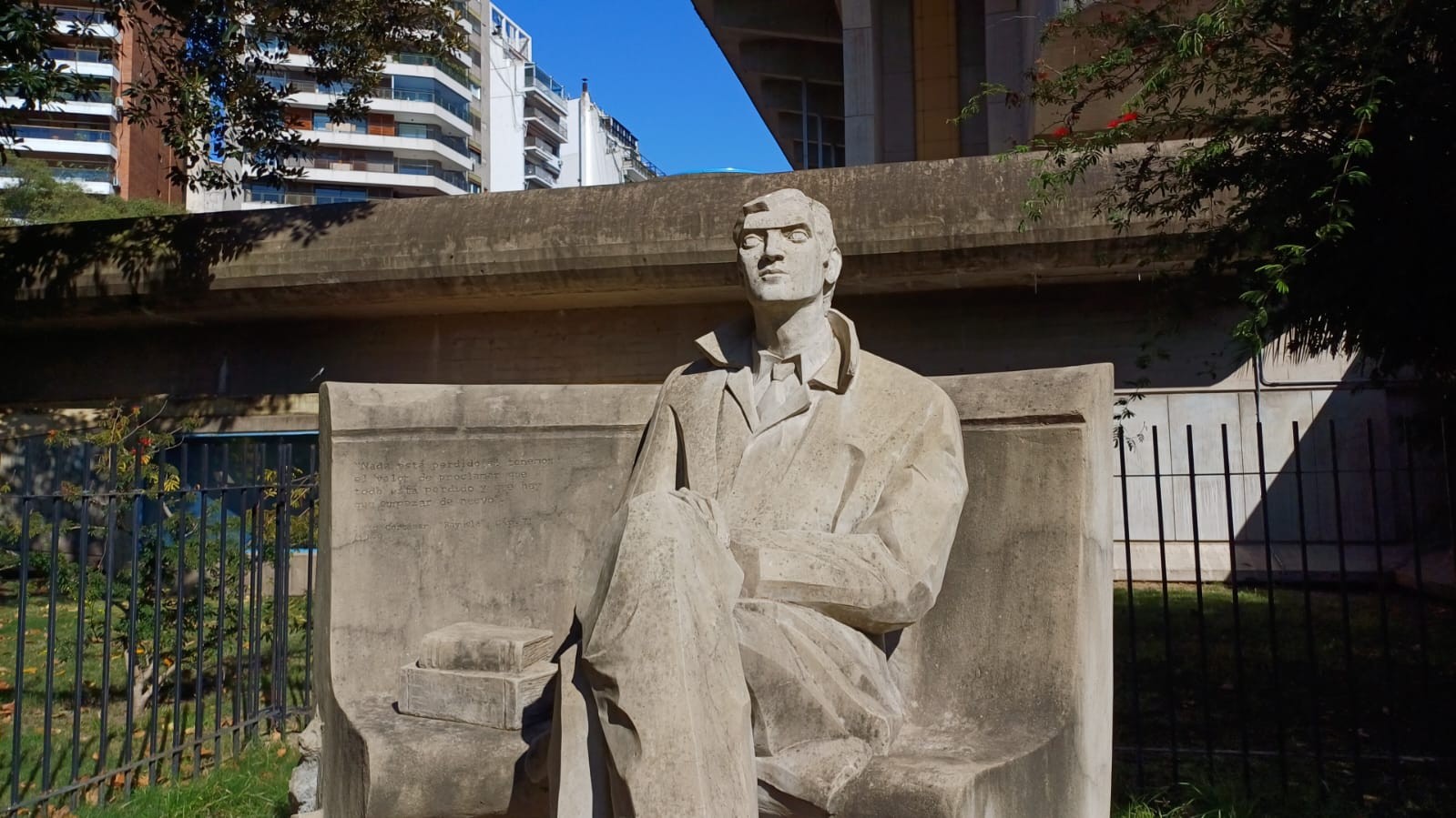 Biblioteca Nacional Mariano Moreno