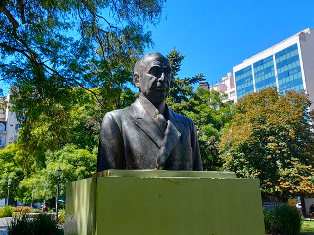 Rómulo S. Naón - Detalle