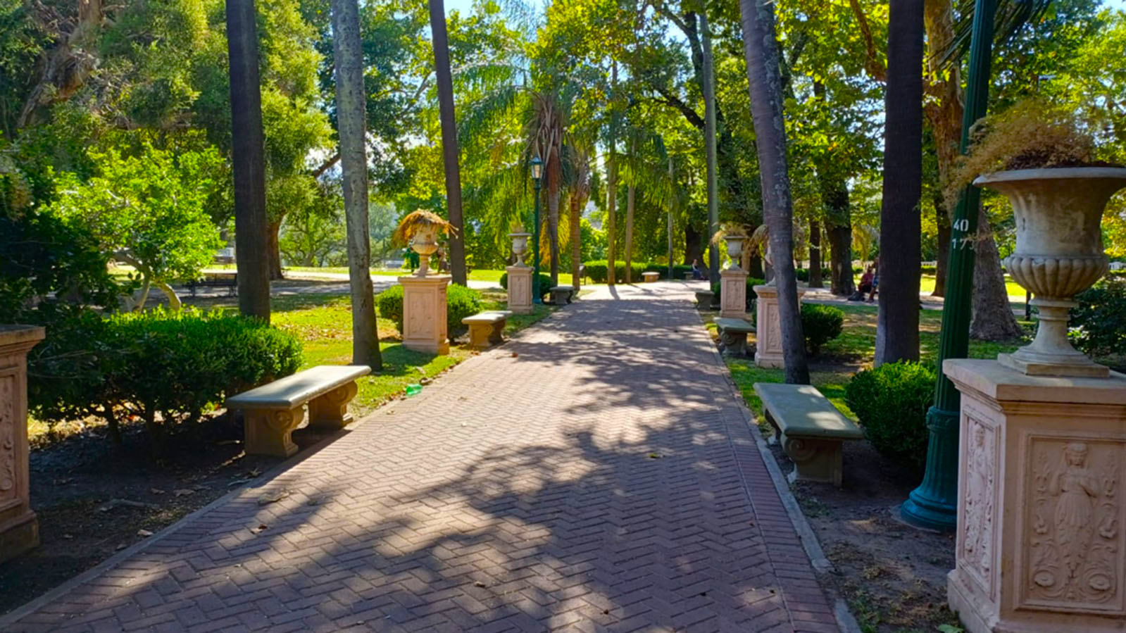 Parque Lezama