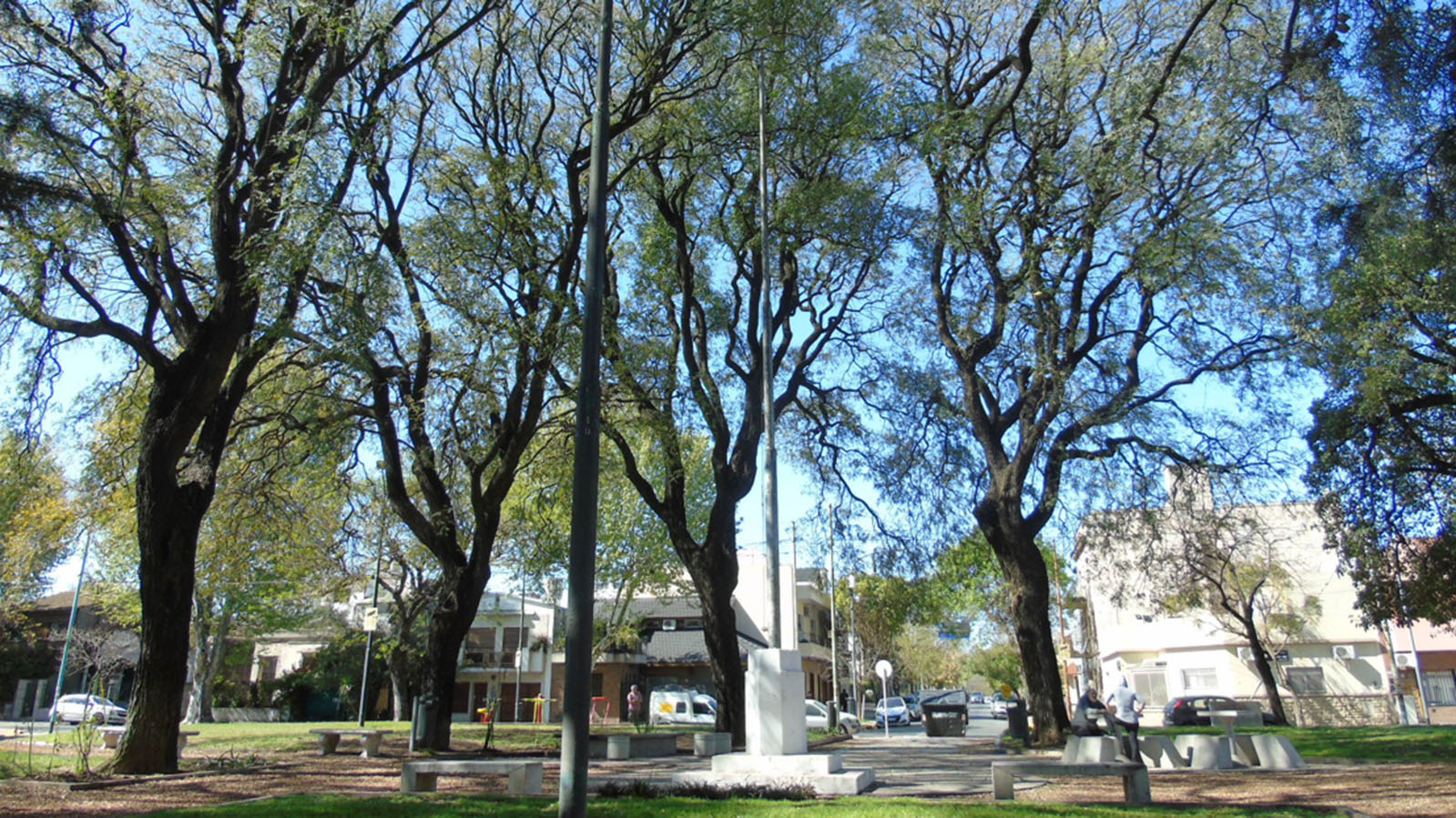 Plaza Belisario Roldan
