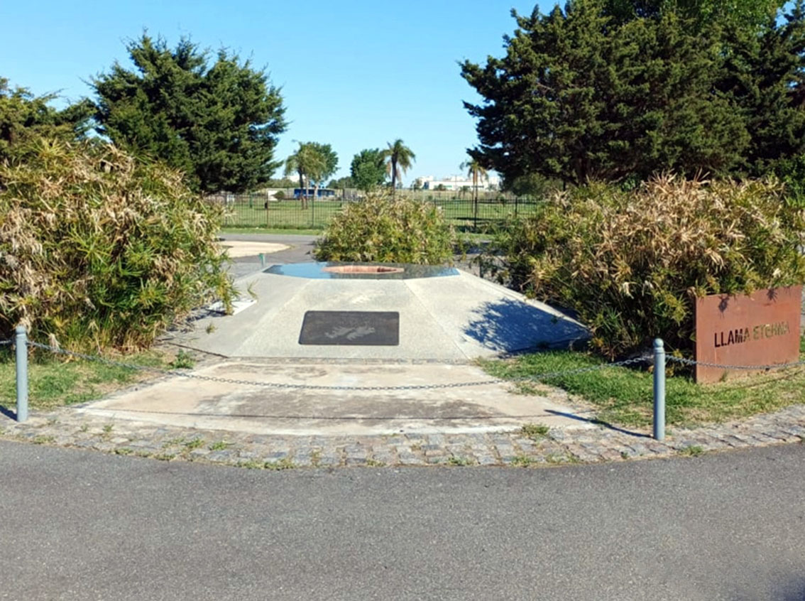 Al veterano y a los caídos en la Guerra de Malvinas